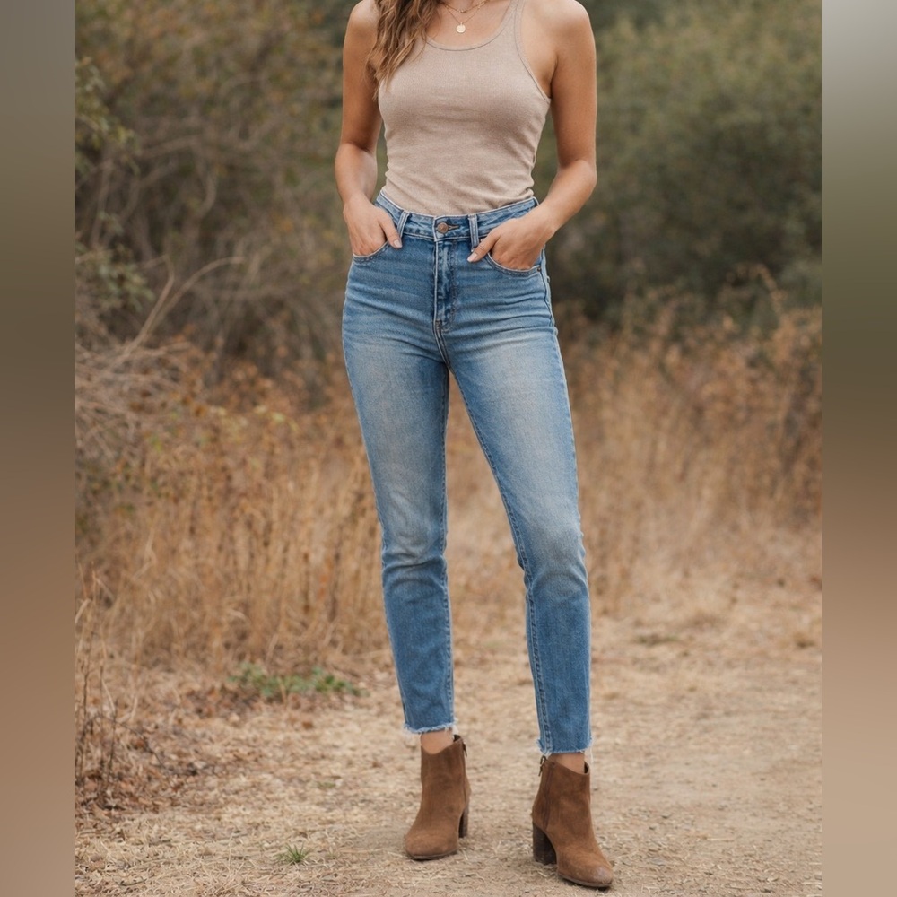 Abercrombie & Fitch Light Blue high rise super stretch Skinny Jeans size 27 R